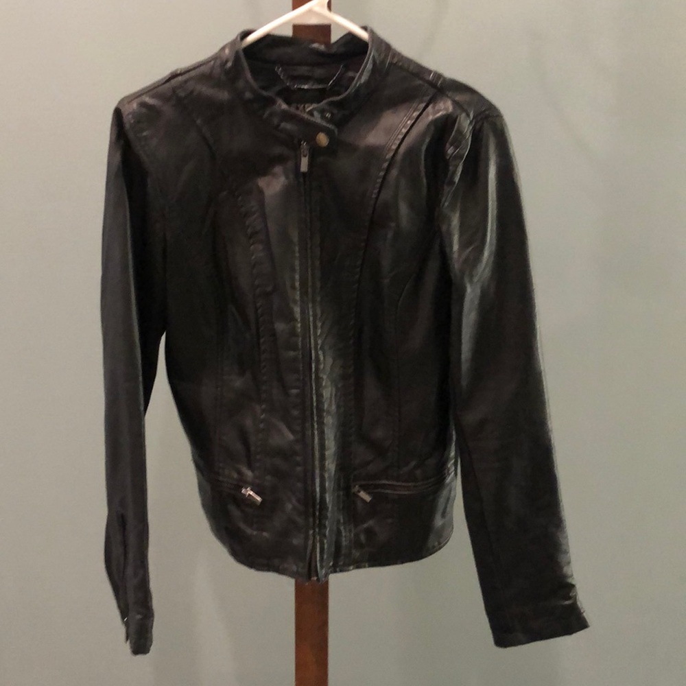 Express sz. Medium Black motorcycle Jacket